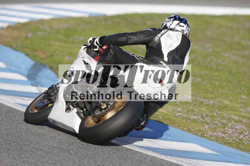 Archiv-2025/01 24.-27.01.2025 Moto Center Thun Jerez/rot-red/backside